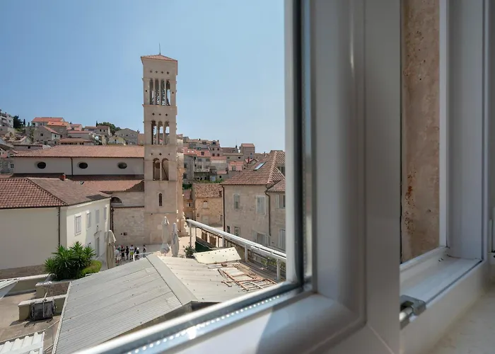 Main Square Loft - Zf Hvar *