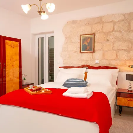 Main Square Loft - Zf Hvar Apartment