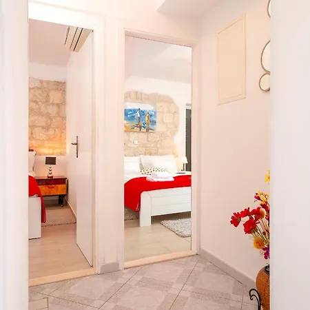 Apartment Main Square Loft - Zf Hvar