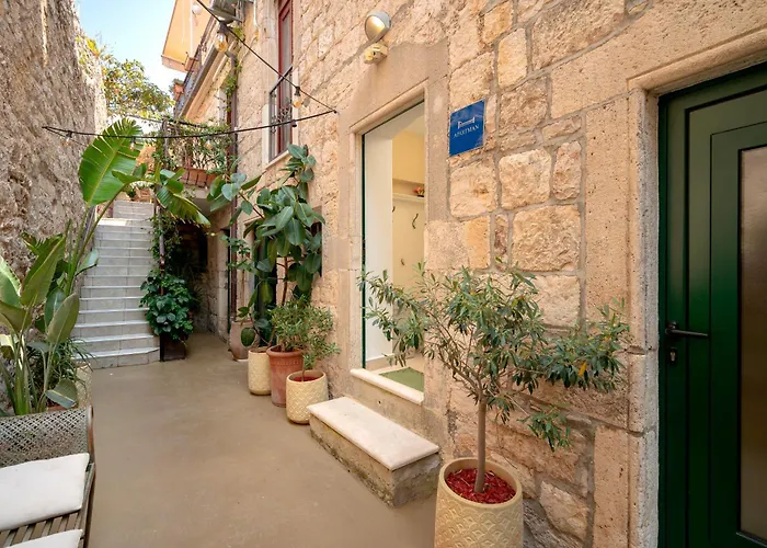 Apartmán Main Square Loft - Zf Hvar