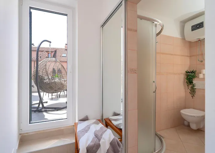 Main Square Loft - Zf Hvar Apartament
